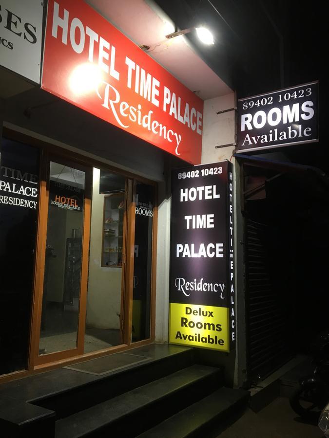 Hotel Time Palace Ooty Extérieur photo